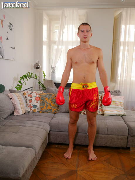 Beefy Chris Catharsis posing naked